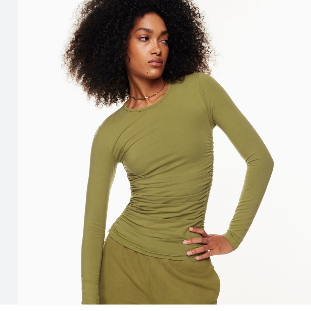 Aritzia TNA Chill Malibu Longsleeve